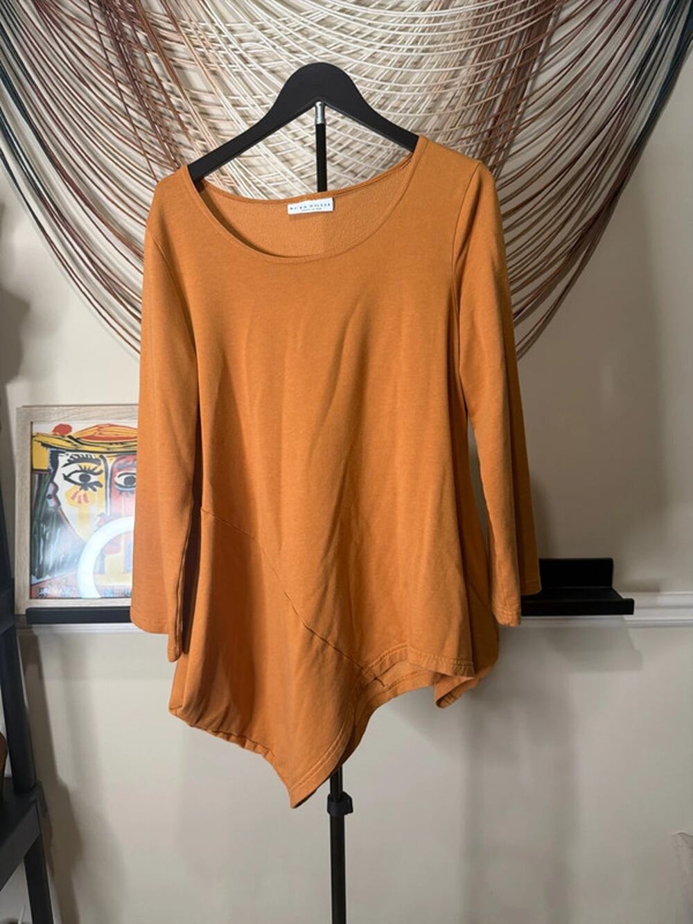 Bryn Walker S EUC 3/4 sleeve sweatshirt asymmetric 2650